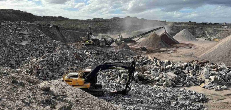 crushing and screening in mining site western australia