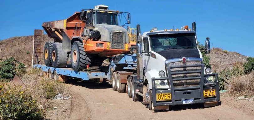 Heavy Haulage Delivery of construction equipment to remote mining project in Goldfields WA